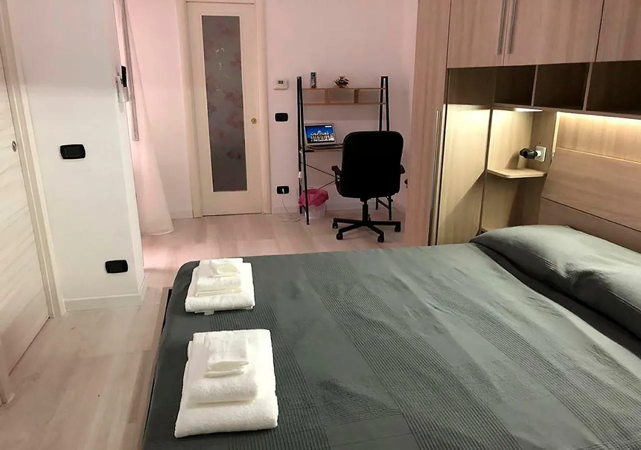 Apartment Appartamento Remanton Rome